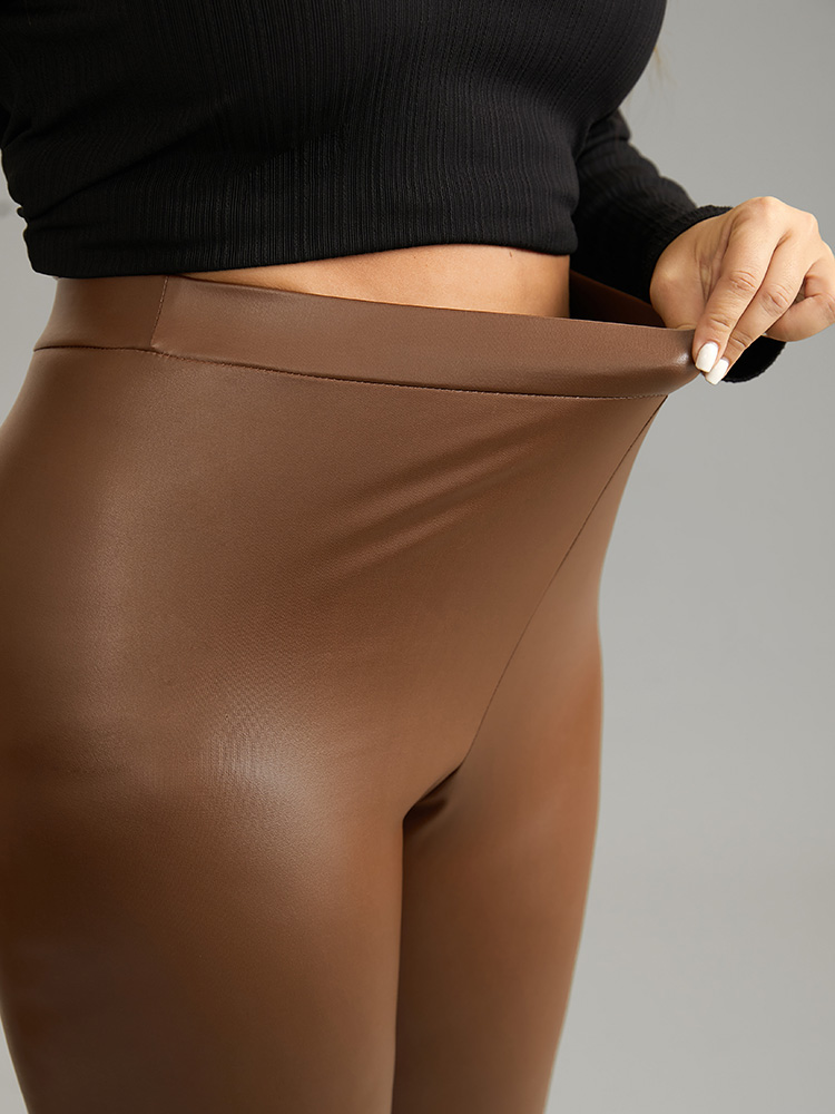 Plus Size PU Leather Elastic Waist Leggings Women DarkBrown Glamour Medium stretch Skinny High Rise Going out Leggings BloomChic 10/M 