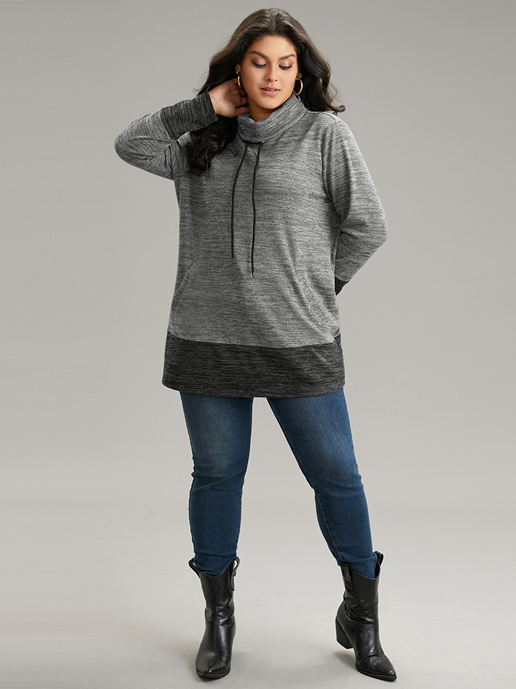 Plus Size Contrast Turtleneck Pocket Drawstring Sweatshirt Women DimGray Casual Contrast Turtleneck Dailywear Sweatshirts BloomChic 22-24/3X 