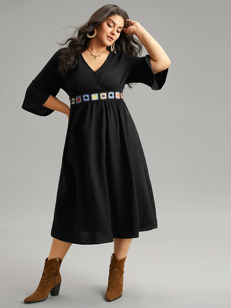 

Plus Size Plain Elastic Waist Embroidered Wrap Dress Black Women Vacation Wrap Overlap Collar Elbow-length sleeve Curvy Midi Dress BloomChic