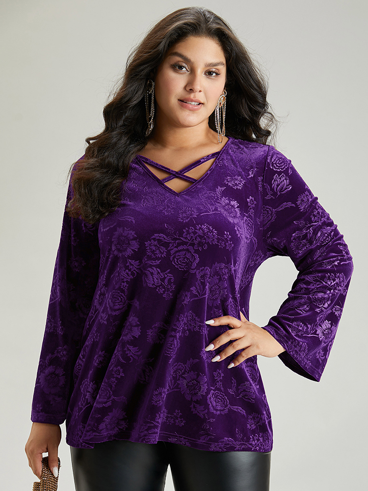 

Plus Size Solid Velvet Floral Crisscross T-shirt Purple V-neck Long Sleeve Elegant Jersey Tops