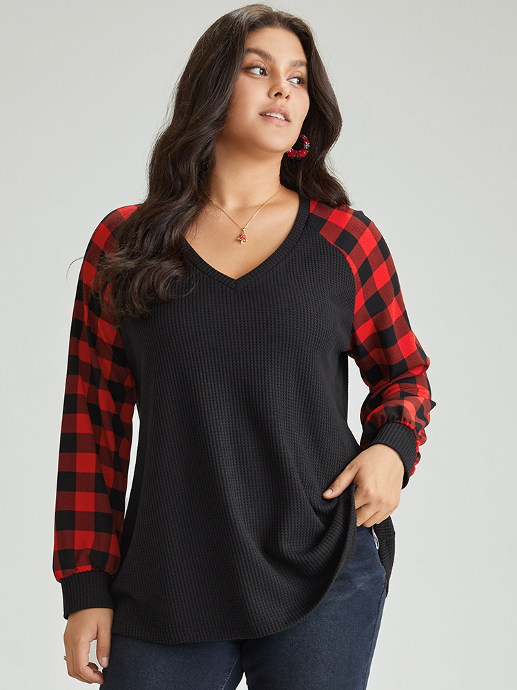 

Plus Size Waffle Knit Plaid Patchwork Raglan Sleeve T-shirt Black Women Casual Waffle Knit Plaid V-neck Festival-Christmas T-shirts BloomChic