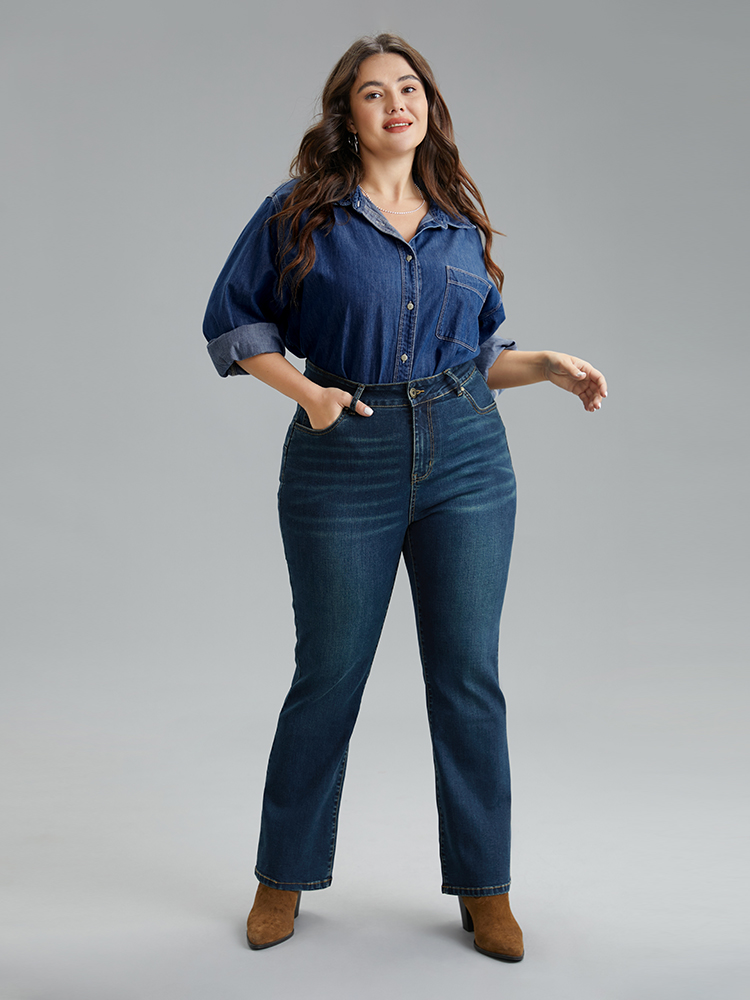 Plus Size Dark Wash Very Stretchy Straight Leg Jeans Women DarkBlue Casual Plain Plain High stretch Pocket Jeans BloomChic 28/5X 