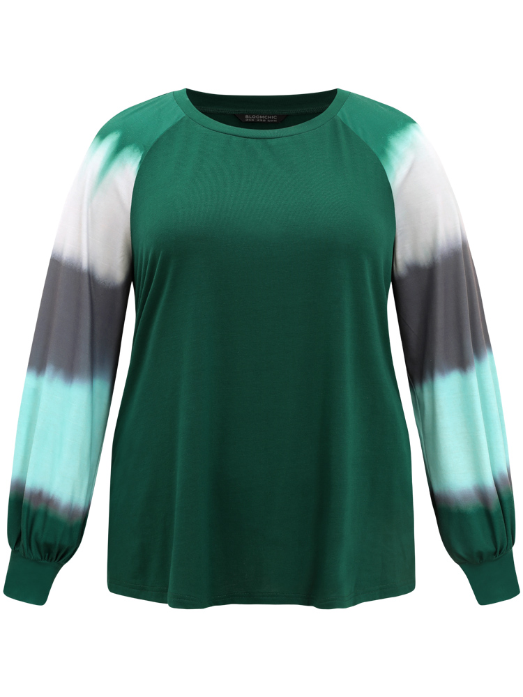 

Plus Size Tie Dye Contrast Round Neck Raglan Sleeve T-shirt DarkGreen Women Casual Contrast Tie Dye Round Neck Dailywear T-shirts BloomChic