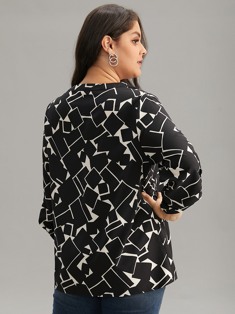 

Plus Size Black Geometric Notched Tab Sleeve Blouse Women Office Elbow-length sleeve Notched collar Work Blouses BloomChic