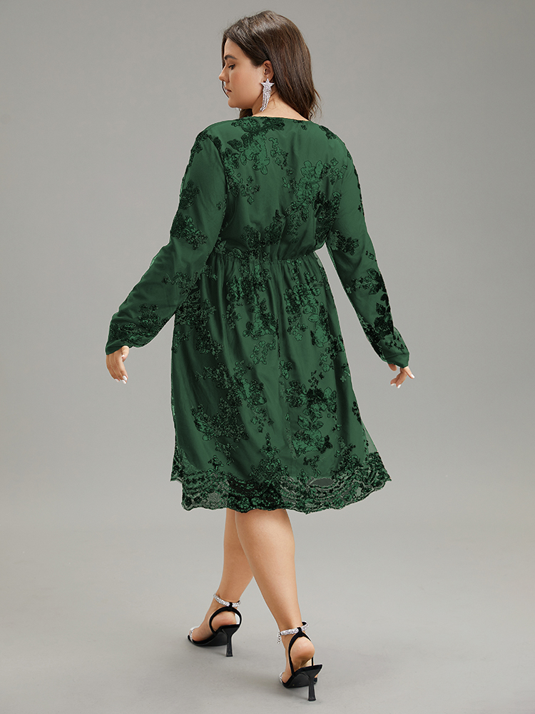 Plus Size Floral Sequin Elastic Waist Mesh Wrap Dress DarkGreen Women Party Sequin Overlap Collar Long Sleeve Curvy Midi Dress BloomChic 14-16/1X 
