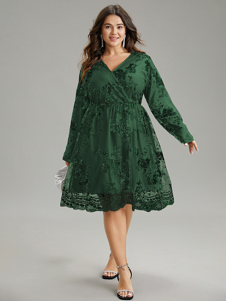 Plus Size Floral Sequin Elastic Waist Mesh Wrap Dress DarkGreen Women Party Sequin Overlap Collar Long Sleeve Curvy Midi Dress BloomChic 14-16/1X 