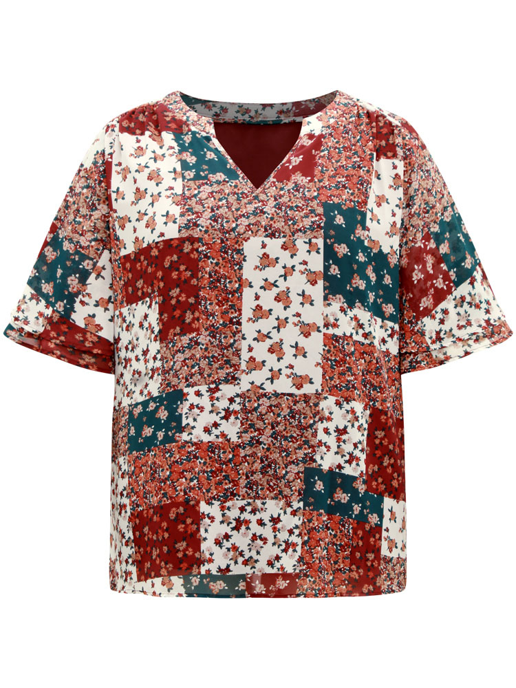 Plus Size Women Vacation Ditsy Floral Contrast Ruffle Sleeve Short sleeve Notched collar Vacation Blouses BloomChic 