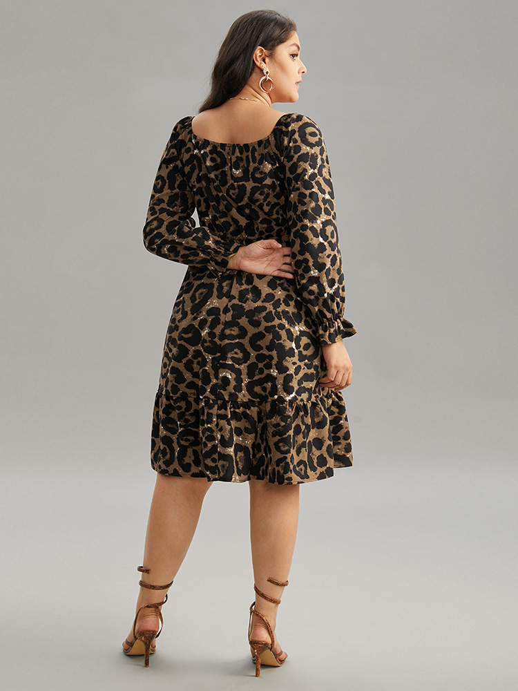 Plus Size Square Neck Leopard Shirred Ruffles Dress Leopard Women Elegant Gathered Square Neck Long Sleeve Curvy Knee Dress BloomChic 30/6X 