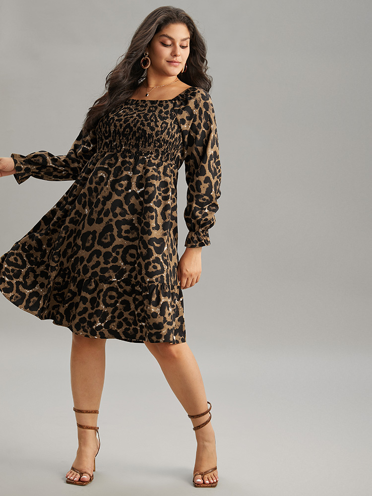 Plus Size Square Neck Leopard Shirred Ruffles Dress Leopard Women Elegant Gathered Square Neck Long Sleeve Curvy Knee Dress BloomChic 30/6X 
