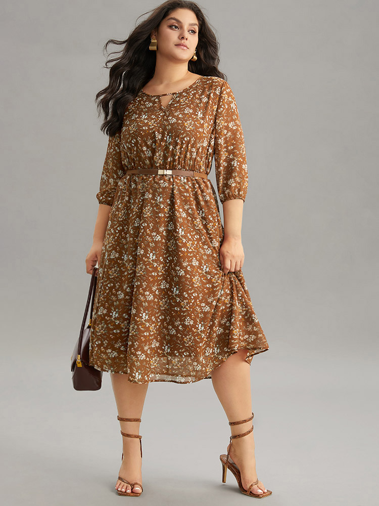 

Plus Size Ditsy Floral Cut Out Elastic Cuffs Dress Rust Women Elegant Elastic cuffs Keyhole Cut-Out Elbow-length sleeve Curvy Midi Dress BloomChic