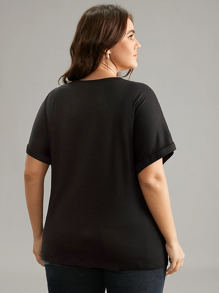 

Plus Size Metal Tassel Detail Crew Neck T-shirt Black Women Elegant Tassels Plain Round Neck Dailywear T-shirts BloomChic