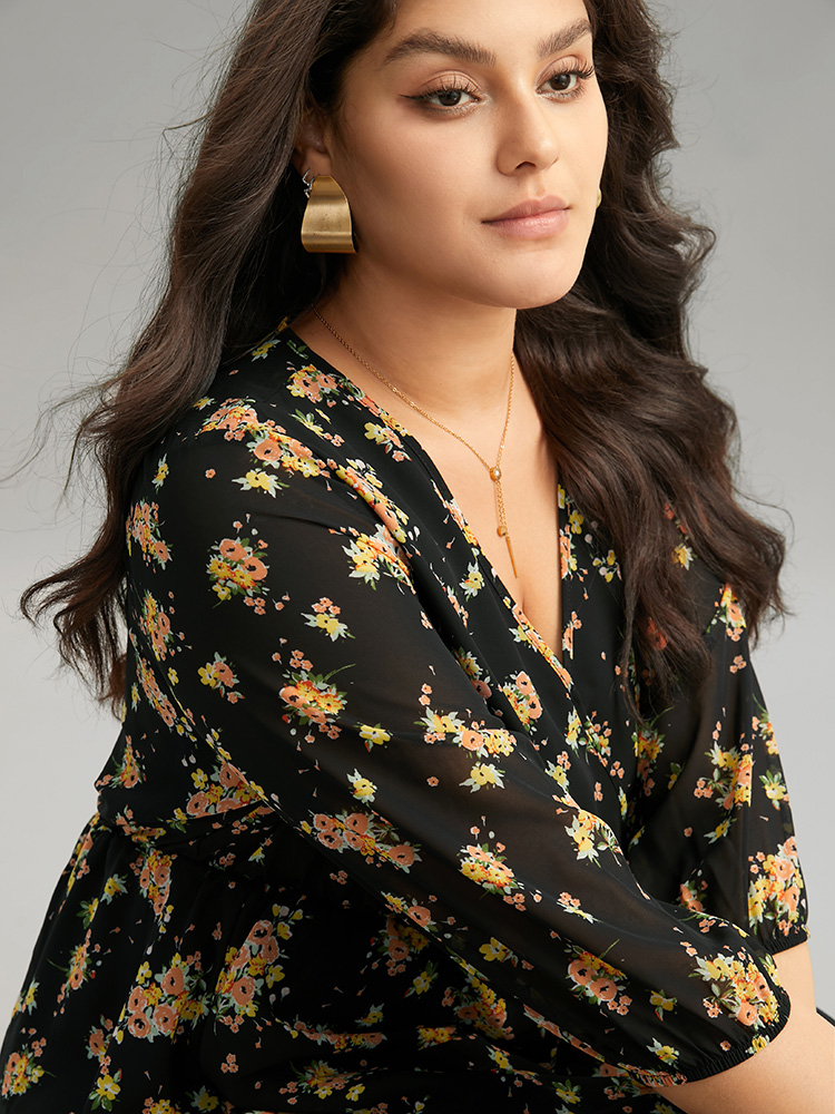 Plus Size Women Dailywear Floral Wrap Regular Sleeve Half Sleeve Overlap Collar Pocket Elegant Dresses BloomChic 