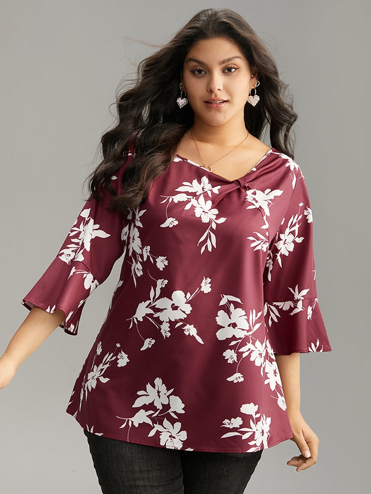 

Plus Size Scarlet Silhouette Floral Print Ruffle Sleeve Twist Front Blouse Women Elegant Elbow-length sleeve Round Neck Party Blouses BloomChic