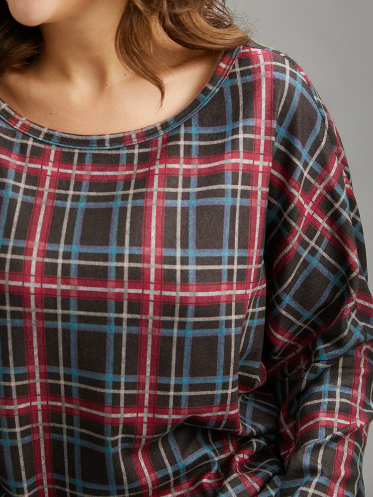 Plus Size Plaid Dolman Sleeve Round Neck T-shirt Multicolor Women Casual Contrast Plaid Round Neck Festival-Christmas T-shirts BloomChic 12/L 