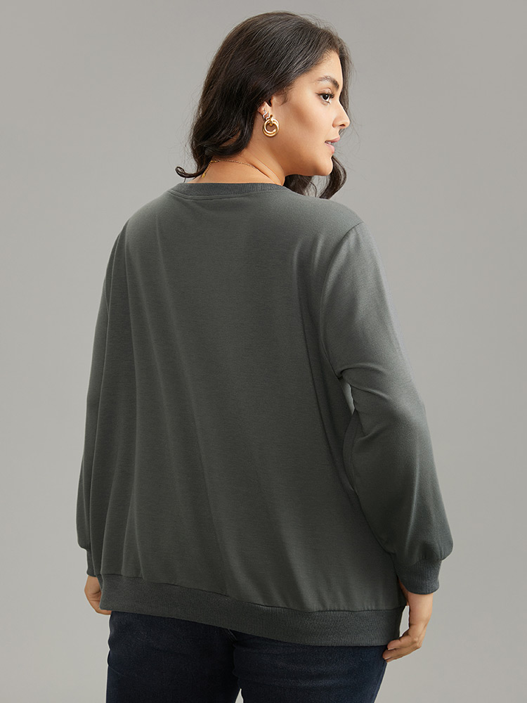 Plus Size Brush Print Star Round Neck Sweatshirt Women DarkGray Casual Plain Dailywear Sweatshirts BloomChic 22-24/3X 