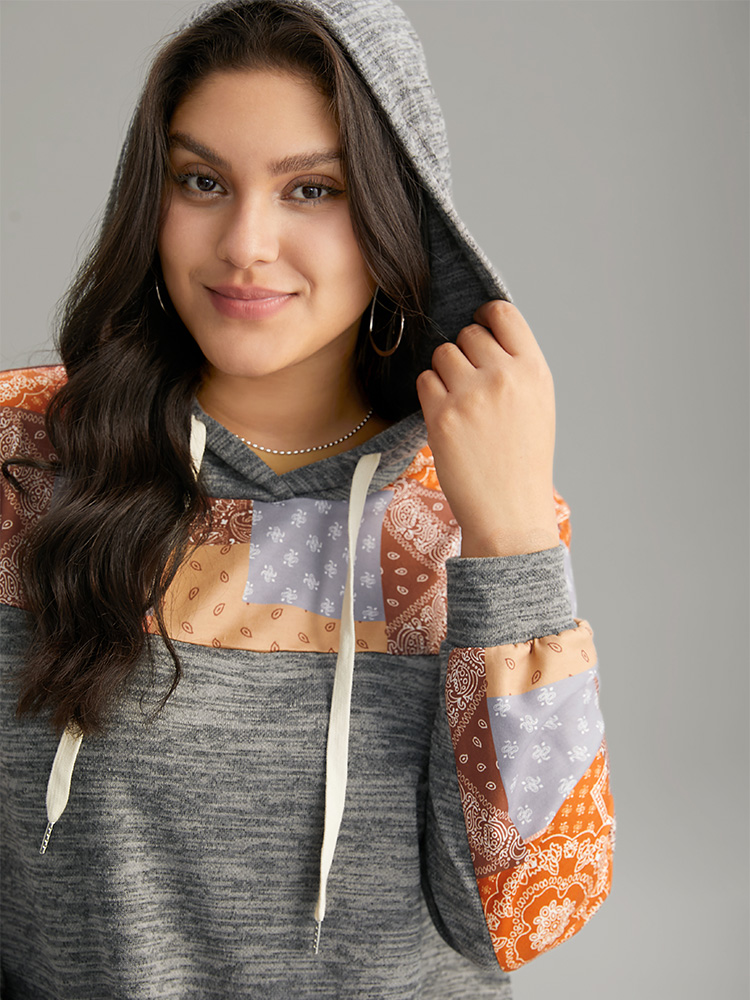 

Plus Size Boho Print Contrast Heather Hooded Sweatshirt Women DimGray Casual Contrast Hooded Dailywear Sweatshirts BloomChic