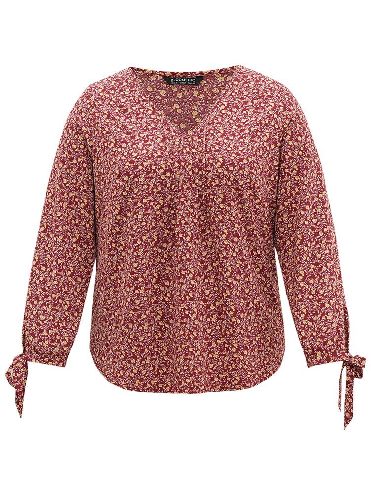 Plus Size Scarlet Ditsy Floral Ties V Neck Pleated Blouse Women Elegant Long Sleeve V-neck Dailywear Blouses BloomChic 22-24/3X 