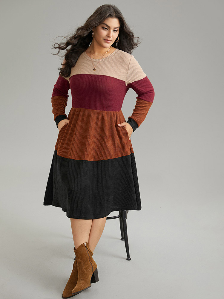 

Plus Size Colorblock Rib Knit Pocket Patchwork Dress Multicolor Women Casual Rib Knit Round Neck Long Sleeve Curvy Knee Dress BloomChic