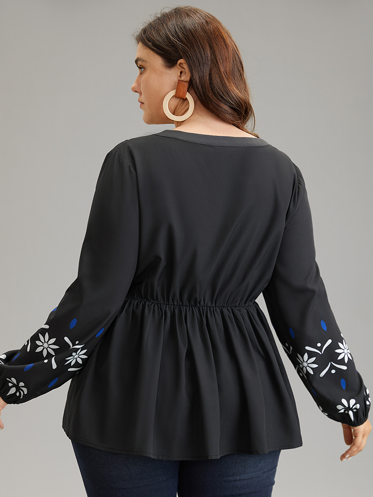 

Plus Size Black Boho Print Tie Neck Elastic Waist Tassels Blouse Women Resort Long Sleeve Tie Neck Vacation Blouses BloomChic