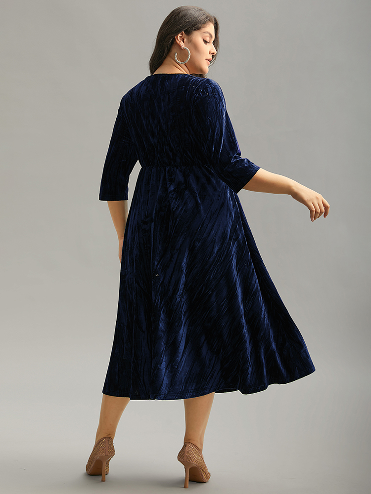 Plus Size Plain Velvet V Neck Twist Front Dress DarkBlue Women Cocktail Velvet V-neck Elbow-length sleeve Curvy Midi Dress BloomChic 30/6X 