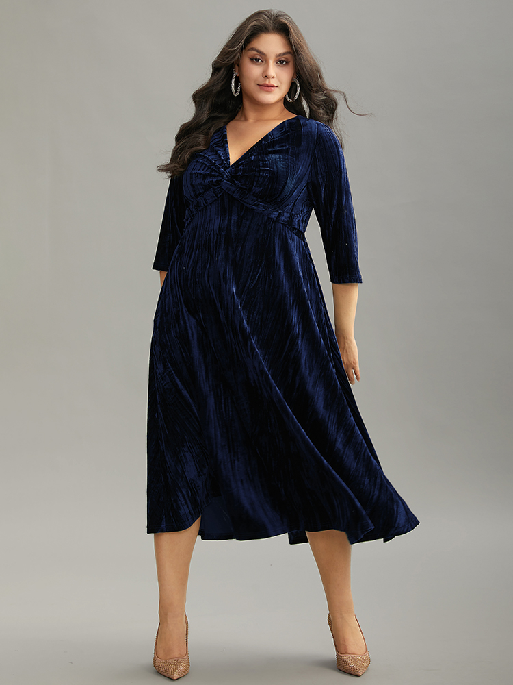 Plus Size Plain Velvet V Neck Twist Front Dress DarkBlue Women Cocktail Velvet V-neck Elbow-length sleeve Curvy Midi Dress BloomChic 30/6X 