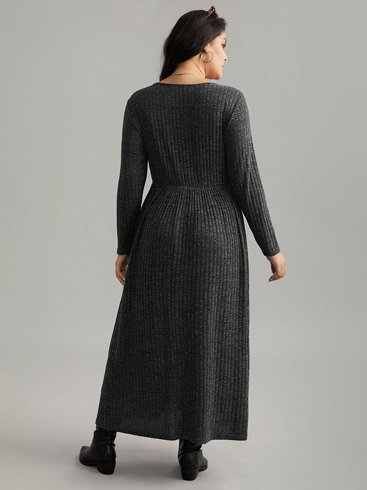 

Plus Size Solid Rib Knit Overlap Collar Pocket Dress DimGray Women Casual Texture Overlap Collar Long Sleeve Curvy Midi Dress BloomChic