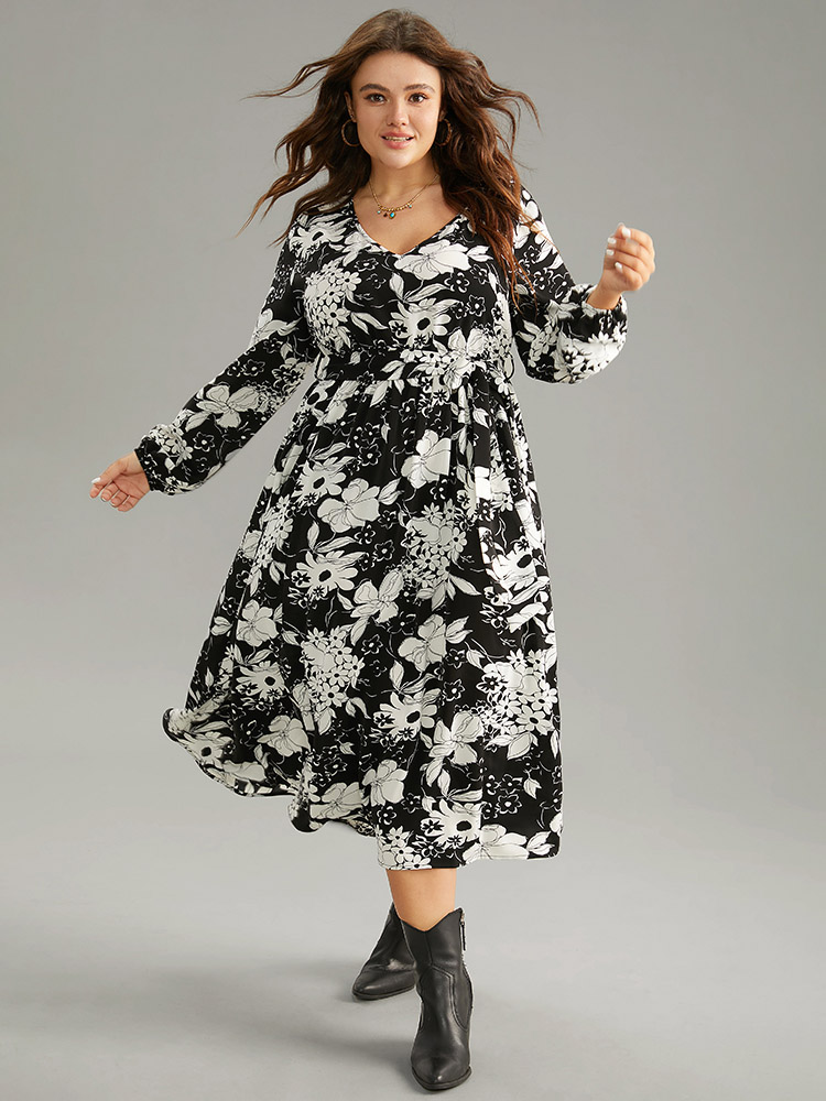 

Plus Size Floral Belted V Neck Lantern Sleeve Dress Black Women Casual Elastic cuffs V-neck Long Sleeve Curvy Midi Dress BloomChic