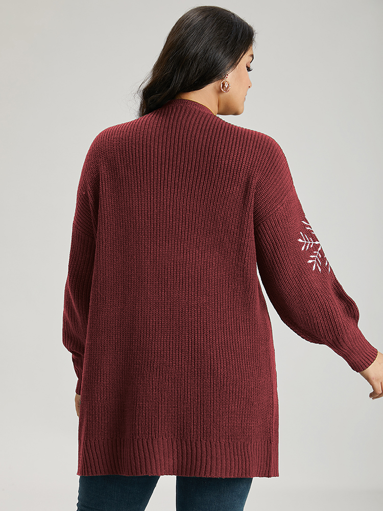 

Plus Size Snowflake Embroidered Patched Pocket Cardigan Scarlet Women Casual Loose Long Sleeve Festival-Christmas Cardigans BloomChic