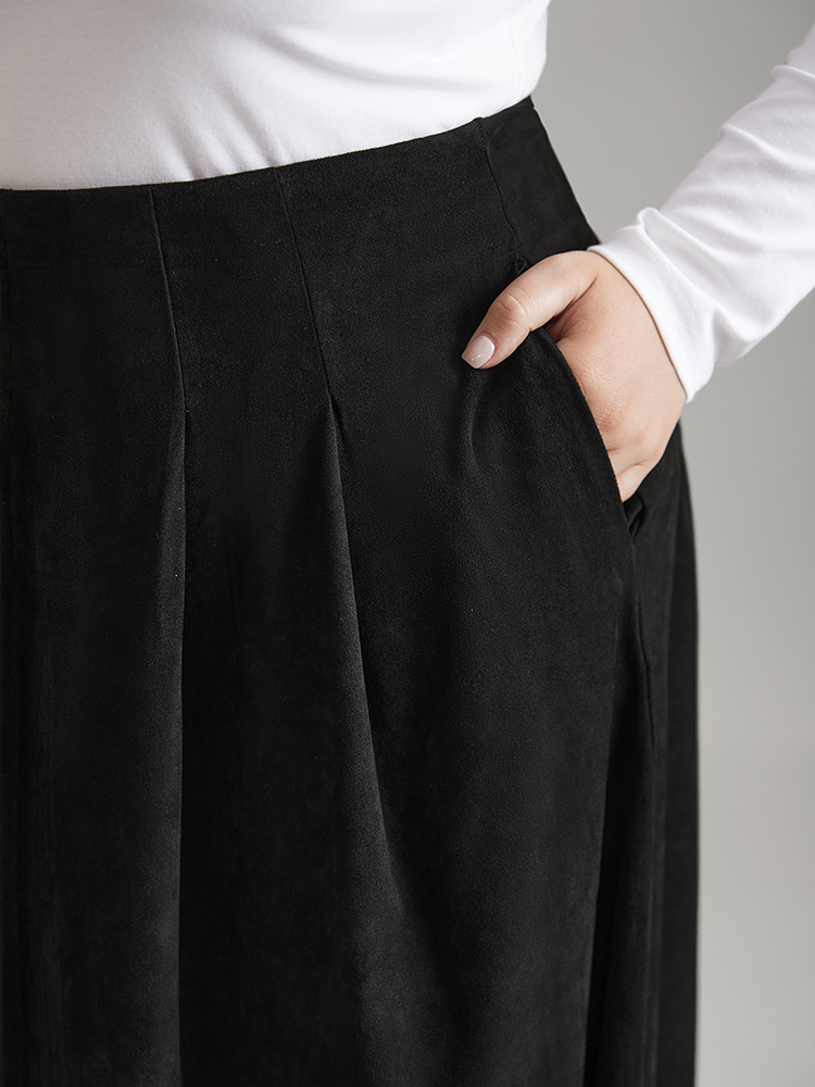 Plus Size Suedette Plain Texture Pocket A-line Skirt Women Black Office Texture No stretch Pocket Work Skirts BloomChic 10/M 