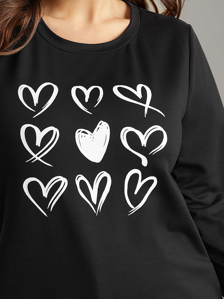 Plus Size Heart Print Round Neck Sweatshirt Women Black Casual Printed Dailywear Sweatshirts BloomChic 28/5X 