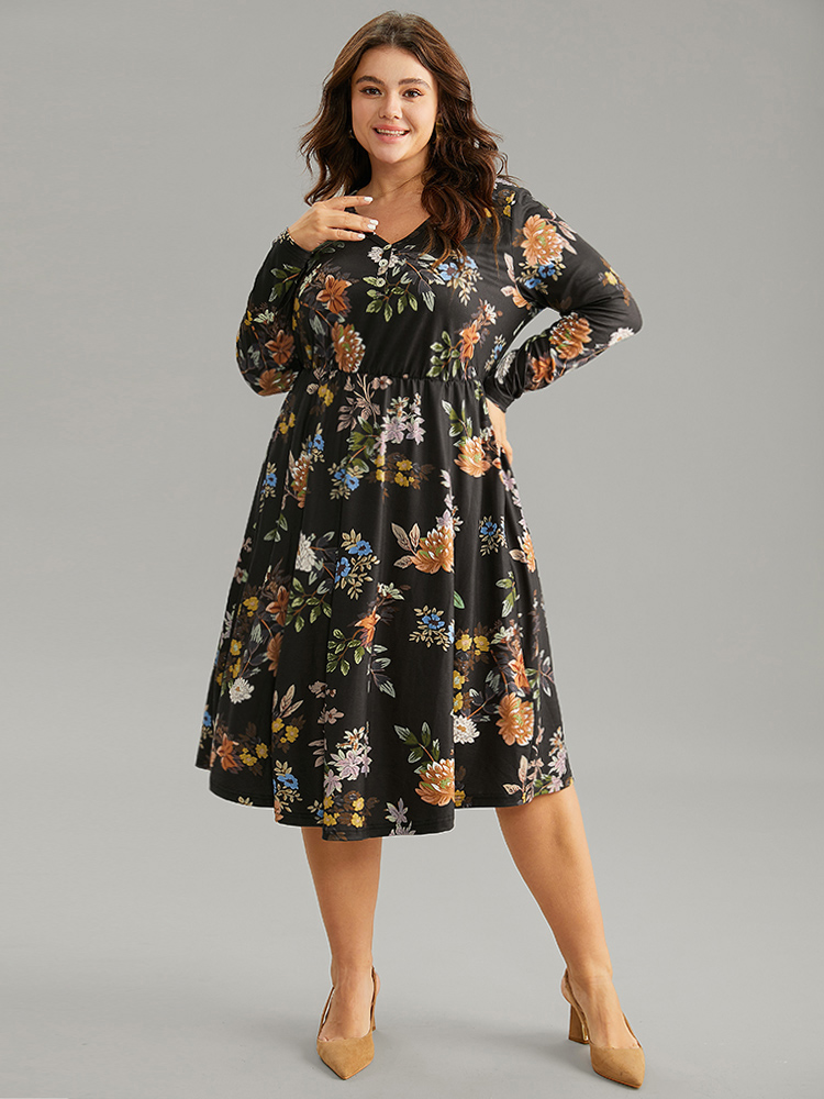 Plus Size Women Dailywear Floral Printed Regular Sleeve Long Sleeve V-neck Pocket Elegant Dresses BloomChic 