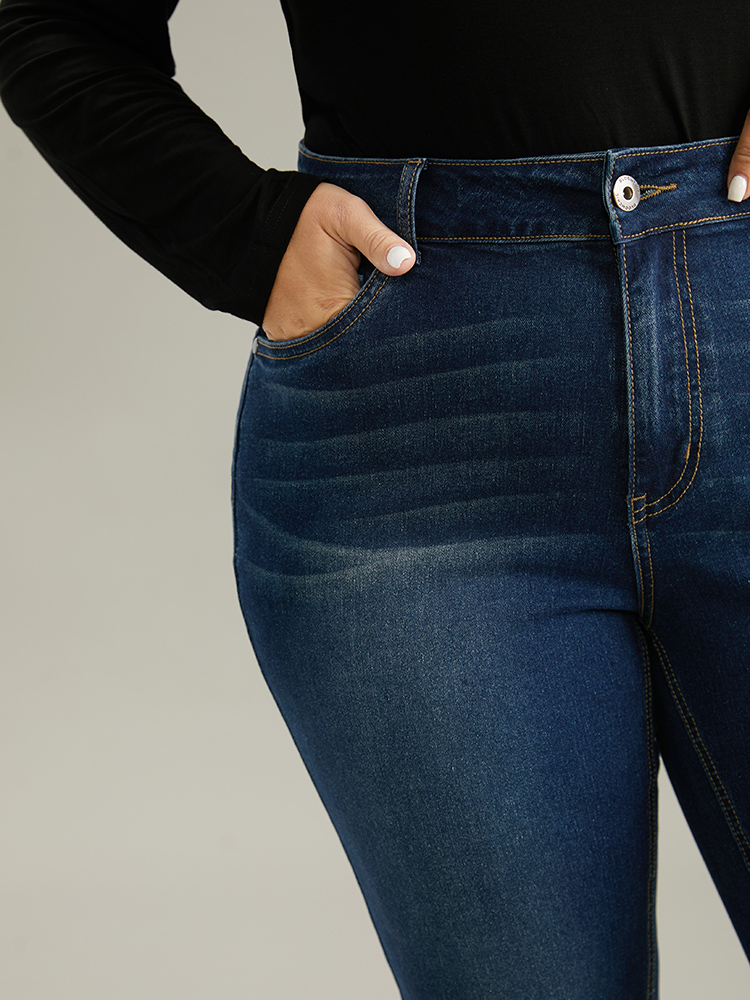 Plus Size Women Dailywear Plain High stretch Straight Leg Dark Wash Casual Jeans BloomChic 