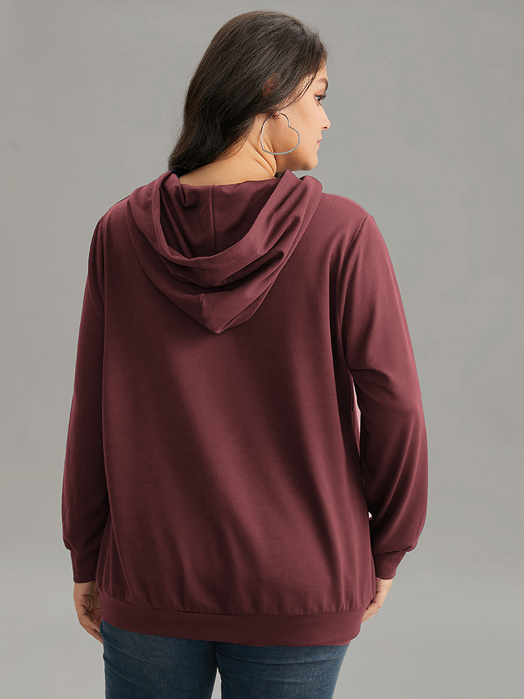 

Plus Size Bee Print Hooded Kangaroo Pocket Sweatshirt Women Burgundy Casual Printed Hooded Everyday Sweatshirts BloomChic