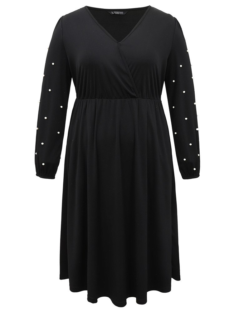 

Plus Size Beaded Overlap Collar Pocket Elastic Waist Dress Black Women Elegant Elastic cuffs Overlap Collar Long Sleeve Curvy Midi Dress BloomChic