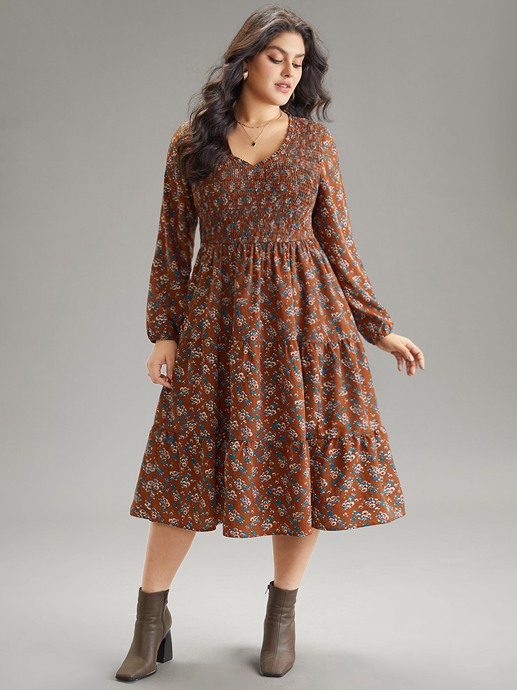 

Plus Size Ditsy Floral Shirred Flutter Layered Hem Dress Rust Women Elegant Elastic cuffs V-neck Long Sleeve Curvy Midi Dress BloomChic