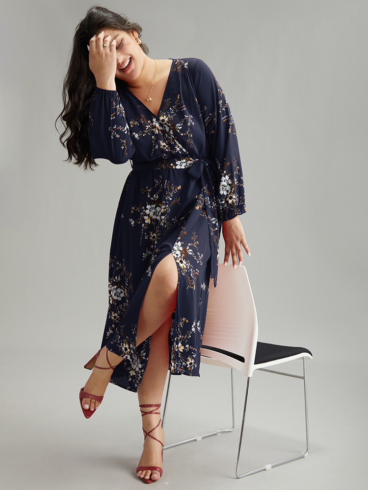 

Plus Size Floral Print Belted Split Surplice Neck Dress DarkBlue Women Elegant Elastic cuffs Overlap Collar Long Sleeve Curvy Midi Dress BloomChic