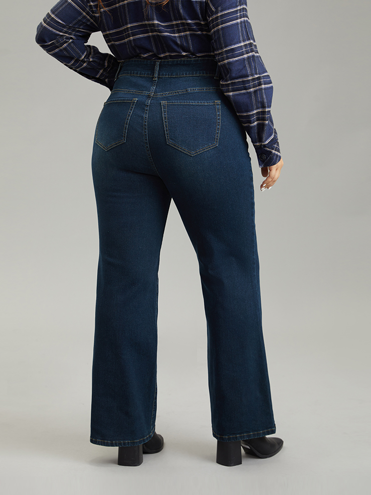 Plus Size Women Dailywear Plain High stretch Straight Leg Dark Wash Casual Jeans BloomChic 