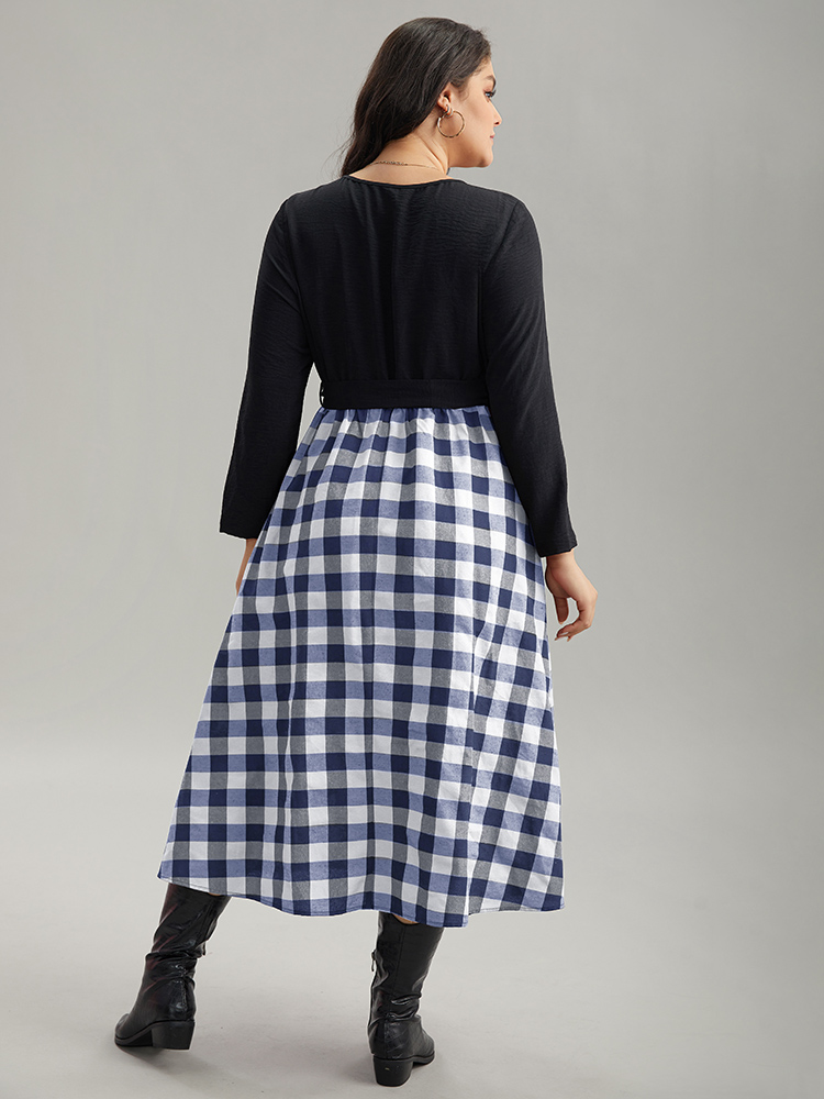 Plus Size Plaid Patchwork Contrast Round Neck Belted Dress White Women Casual Belted Round Neck Long Sleeve Curvy Midi Dress BloomChic 26/4X 