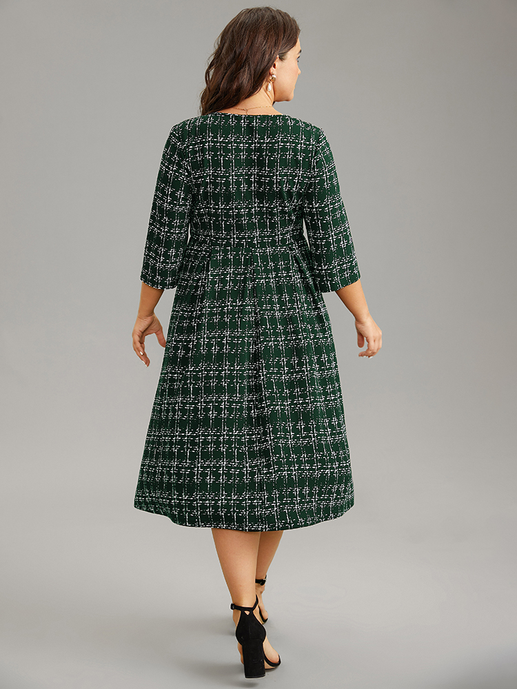 

Plus Size Geometric Elastic Waist Round Neck Cropped Dress DarkGreen Women At the Office Printed Round Neck Elbow-length sleeve Curvy Midi Dress BloomChic