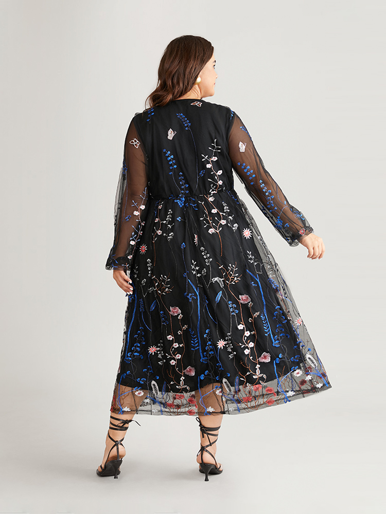 Plus Size Floral Embroidered Mesh Lantern Sleeve Pocket Midi Dress Black Women Glamour Embroidered Round Neck Long Sleeve Curvy Midi Dress BloomChic 14-16/1X 