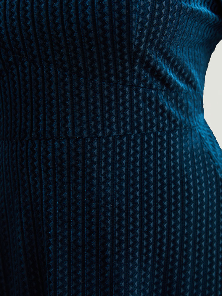 Plus Size Women Dailywear Plain Velvet Lantern Sleeve Long Sleeve Square Neck Pocket Elegant Dresses BloomChic 