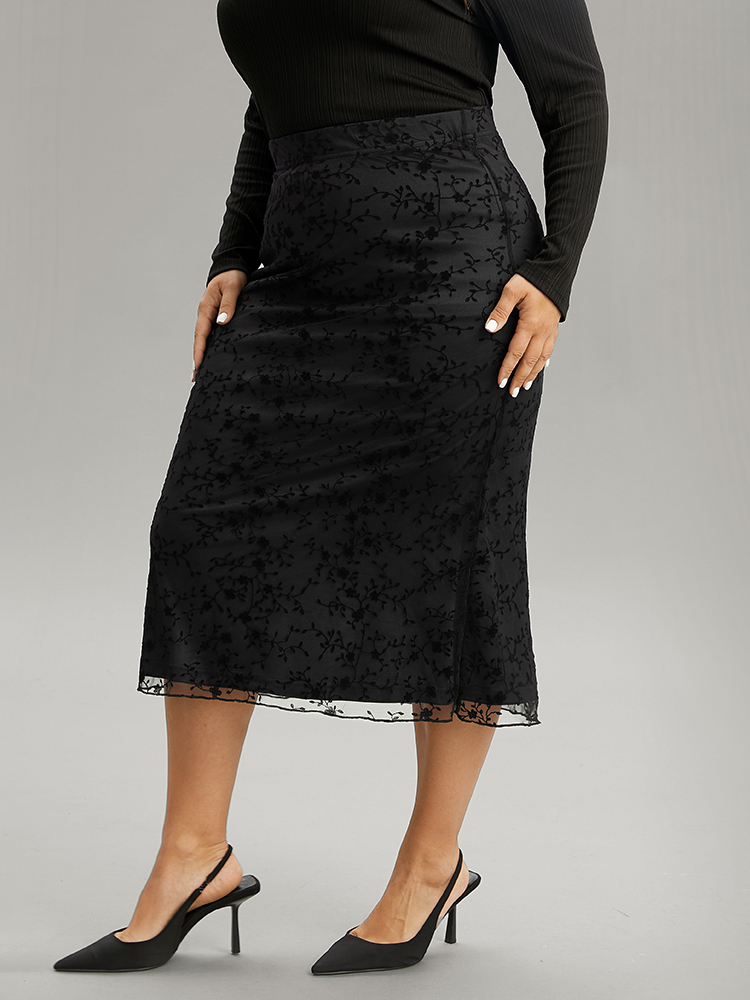 Plus Size Silhouette Floral Print Flocking Elastic Waist Skirt Women Black Elegant Velvet Bodycon Low stretch Dailywear Skirts BloomChic 10/M 