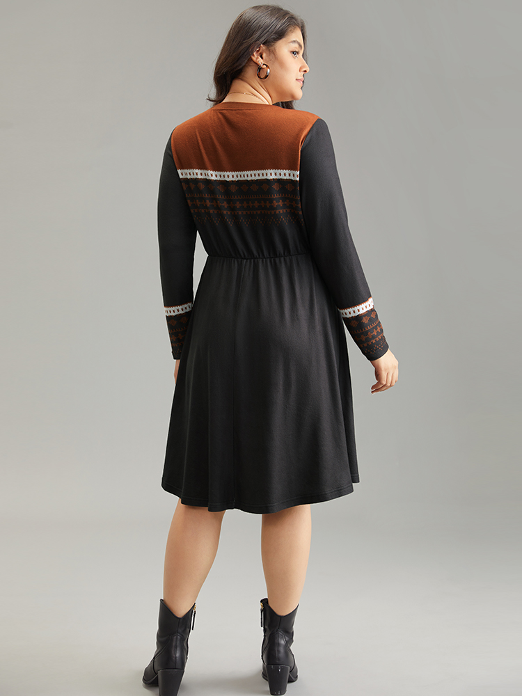 Plus Size Boho Geometric Print Contrast Elastic Waist Dress Black Women Casual Printed Round Neck Long Sleeve Curvy Midi Dress BloomChic 14-16/1X 
