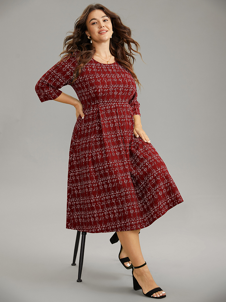 

Plus Size Geometric Elastic Waist Round Neck Cropped Dress Scarlet Women At the Office Printed Round Neck Elbow-length sleeve Curvy Midi Dress BloomChic