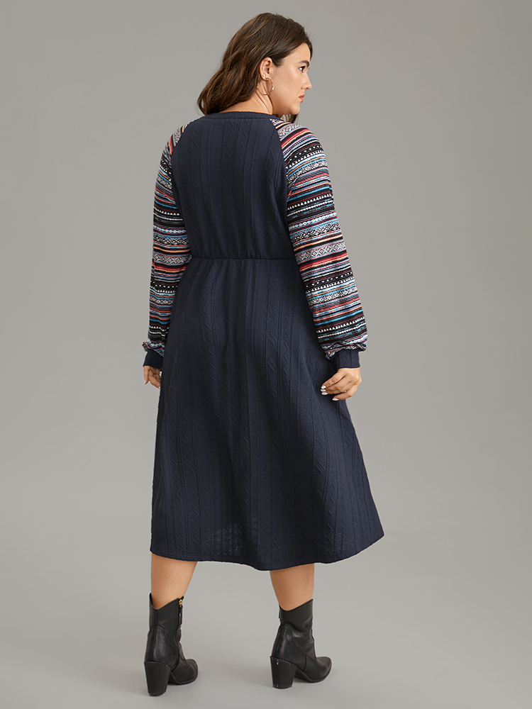 Plus Size Bandana Patchwork Elastic Waist Notched Dress Navy Women Casual Printed Notched collar Long Sleeve Curvy Midi Dress BloomChic 12/L 