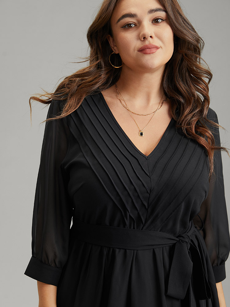 Plus Size Women Dailywear Plain Lined Regular Sleeve Elbow-length sleeve V-neck Pocket Belt Elegant Dresses BloomChic 