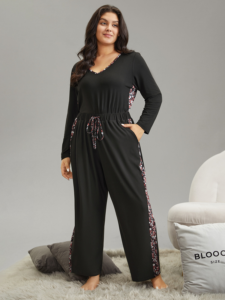 

Plus Size Ditsy Floral Patchwork Drawstring Sleep Bottoms Black Pocket Elegant Ditsy Floral Sleep Bottoms  Bloomchic