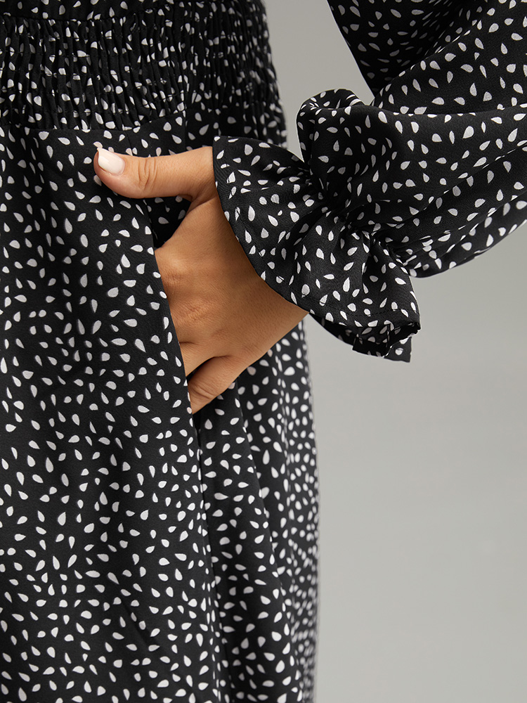 Plus Size Water Drop Print Shirred Frill Trim Tie Neck Dress BlackFlower Women Office Cross straps Tie Neck Long Sleeve Curvy Midi Dress BloomChic 10/M 