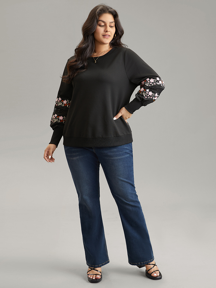 Plus Size Floral Embroidered Lace Insert Sweatshirt Women Black Elegant Lace Round Neck Dailywear Sweatshirts BloomChic 12/L 