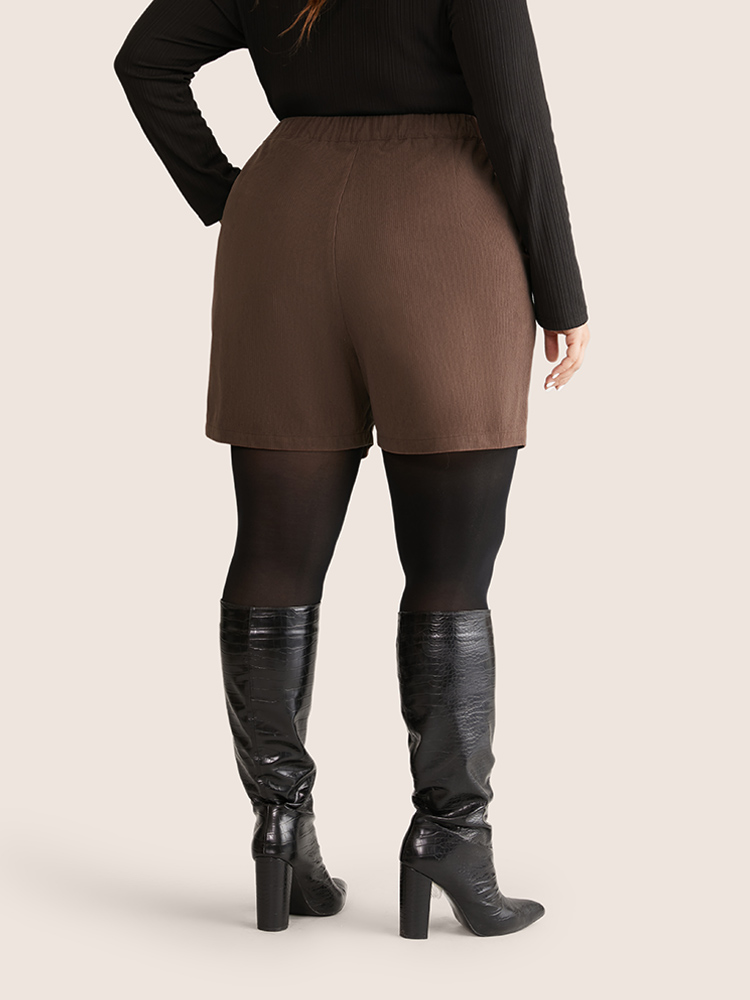 Plus Size Women Work Plain Texture High Rise Pocket Office Shorts BloomChic 